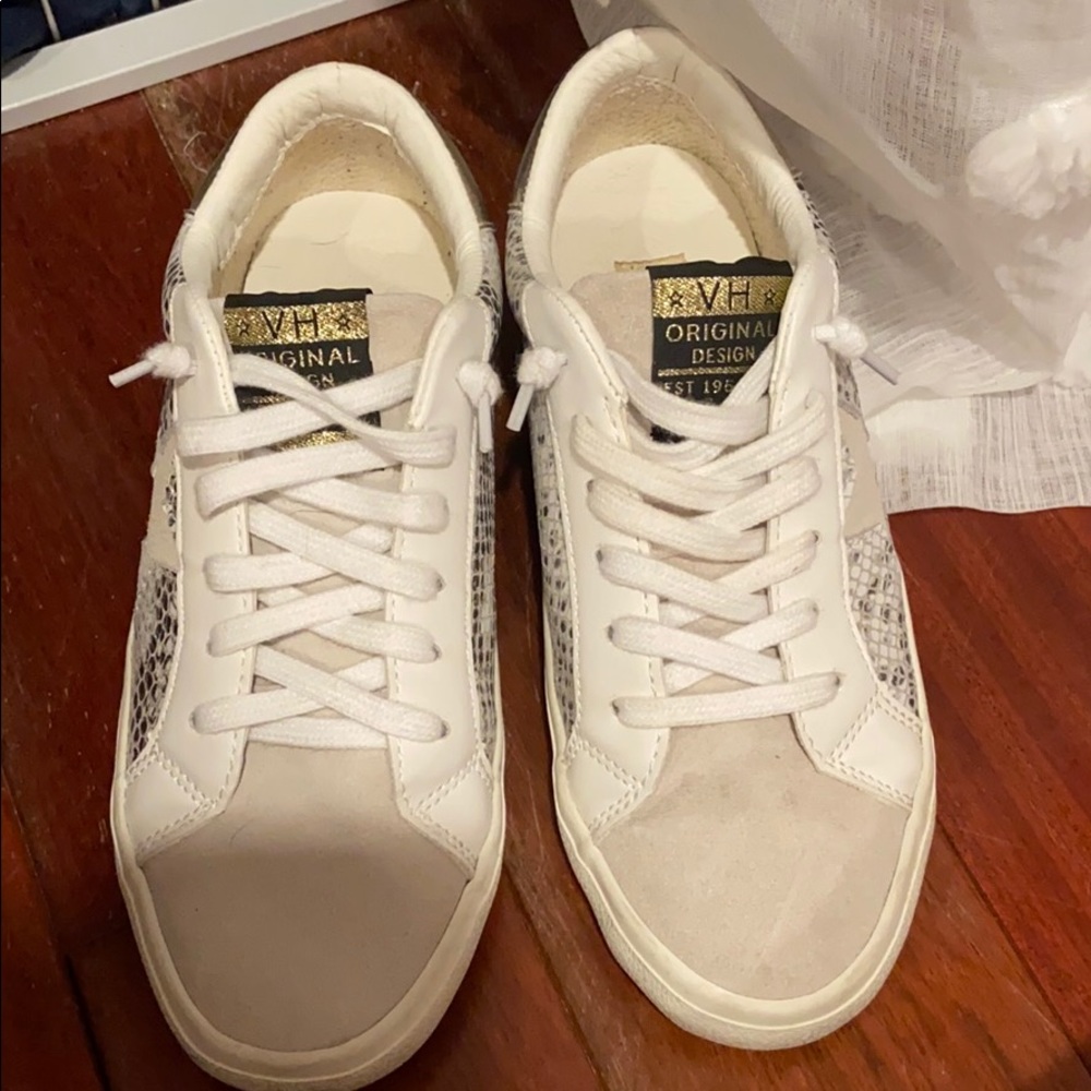 Vintage Havana sneakers